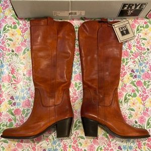 FRYE Tall  riding boots 7.5 NEW